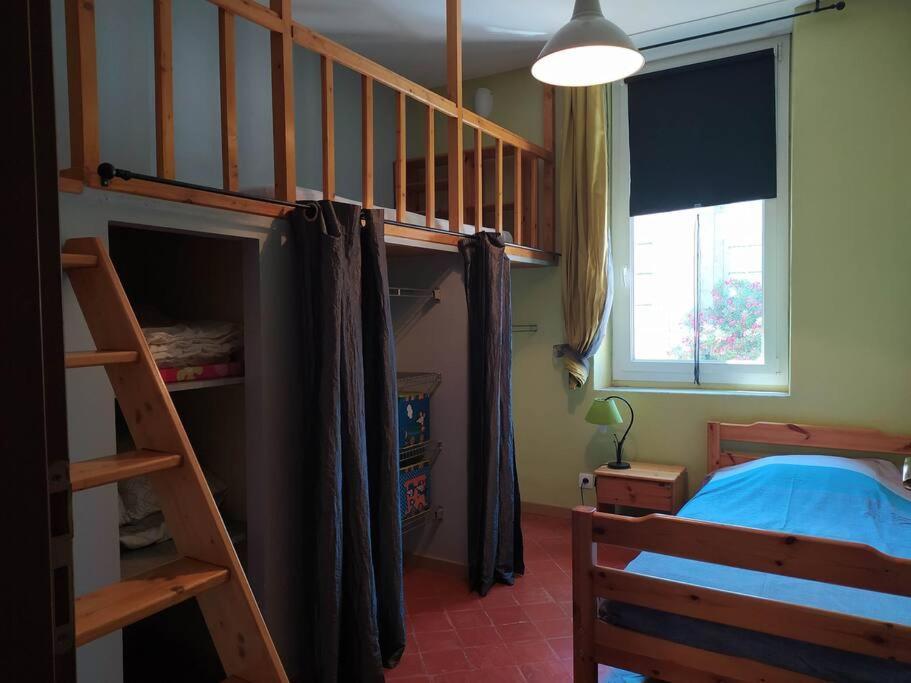 Appartement Spacieux Avec Grand Patio, 1Er Etage Sigean Exterior photo