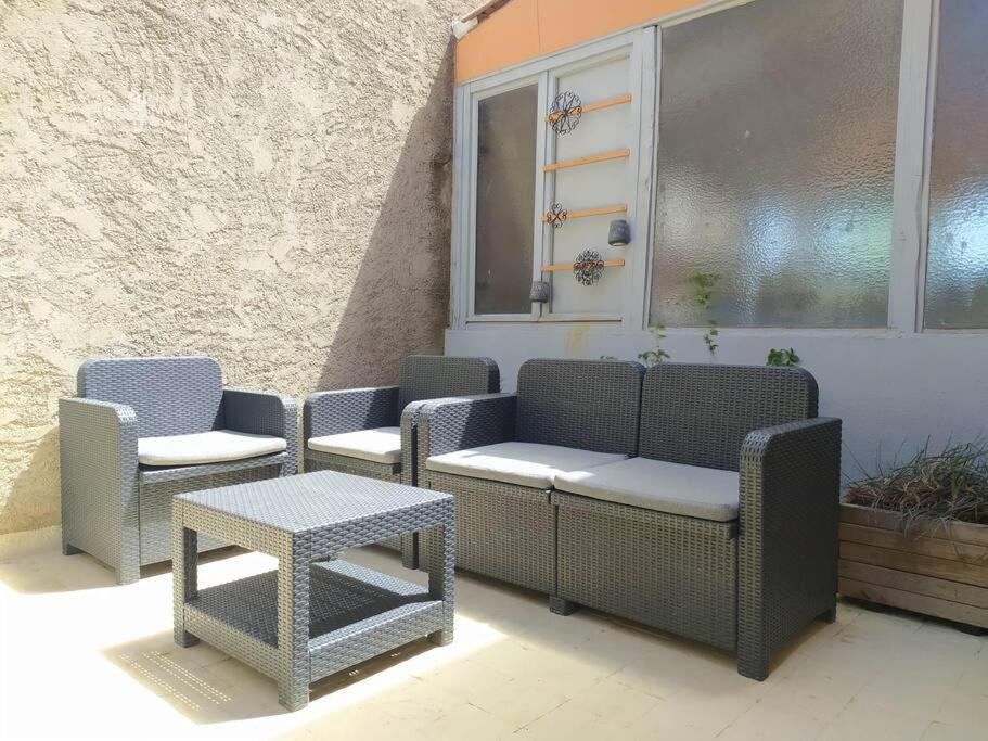 Appartement Spacieux Avec Grand Patio, 1Er Etage Sigean Exterior photo